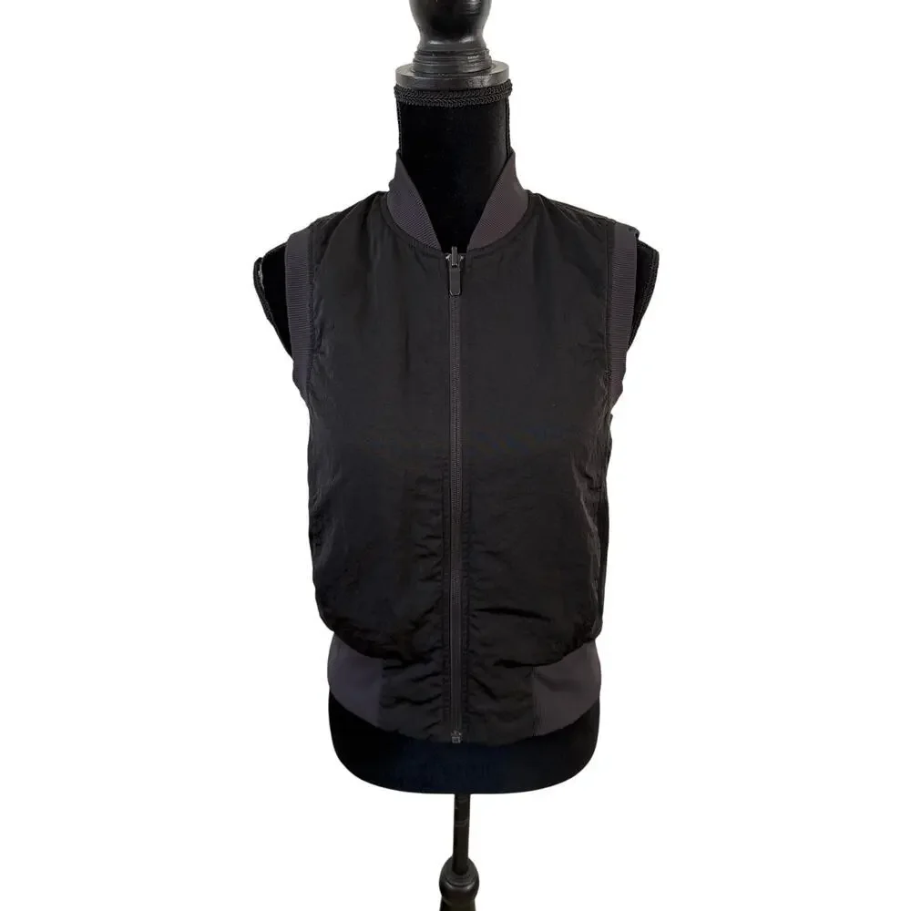 Lululemon Non-stop Bomber Vest In Black - Size 4 - Picture 3 of 6